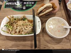 -魏家凉皮(十里河店)
