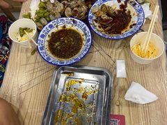 -江城燕子大排档(江汉路步行街店)