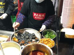 -黑色经典臭豆腐·湖南特产(步行街店)