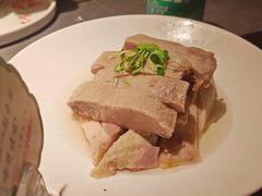 -吴越荣记苏州菜·松鼠桂鱼100%活鱼现做(斜塘老街店)