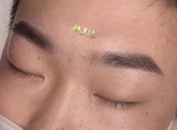 -韩美绣·骨相纹眉·洗眉美瞳线