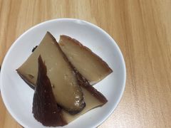 卤水杏鲍菇-轻蔬不用等·素食(江苏路店)