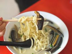 -三百碗宝应长鱼面(板仓街店)