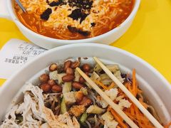 -嗨皮儿·现蒸面皮(抄纸巷店)