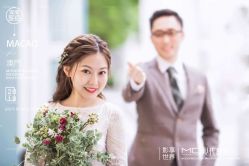 -现代经典婚纱摄影