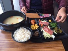 -过桥缘·过桥米线(大华虎城嘉年华店)