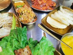 -胡悦里韩式烤肉(芝罘万达广场店)