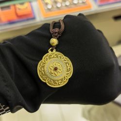 -周生生Chow Sang Sang(又一城店)