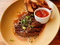 -Hula Grill Waikiki