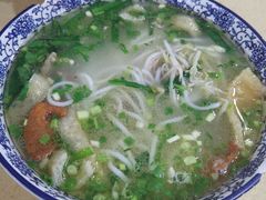 -桥香园云南过桥米线(金马碧鸡店)