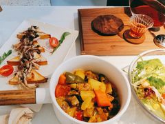 -春树下·树屋花房西餐厅(罍街AS1980店)