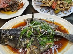 -岛中岛·海鲜大排档·万宁老字号(东澳店)