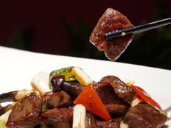 葱爆牛肉粒-东富酒家(龙湖西溪天街店)