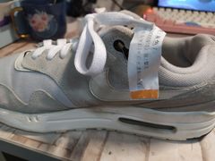 -爱革·奢品·鞋包·衣物·家居(金桥国际商业广场店)
