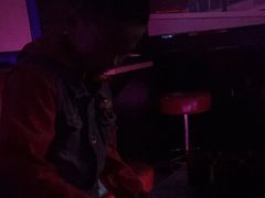 -奉化一页时尚KTV(奉化店)