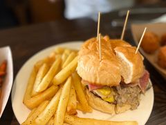 -瑞食酒馆 La Taverne Suisse