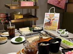 -海底捞火锅(漕宝路店)