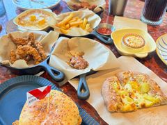 -必胜客(大宁路店)