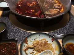 -湊湊火锅·茶憩(新中关购物中心店)