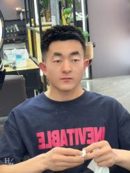 -藤野造型烫染·漂发