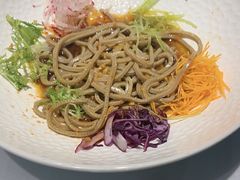 怪味冷面鸡-巴特餐饮6加1音乐餐吧·新疆菜