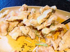 -靠山屯东北农家菜(八龙桥雅苑店)