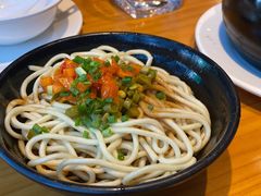 热干面-莲餐厅·湖北菜·藕汤是头牌(愚园路店)