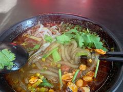 牛肉酸辣粉-丽影重庆小面(定西路店)