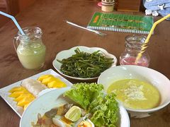 -Kat's Kitchen
