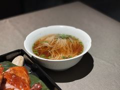 虾籽椒麻阳春面-小厨娘绣中淮扬(总统府大行宫店)