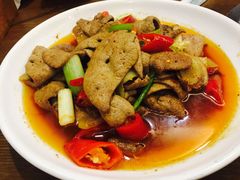 -乐山食古香跷脚牛肉