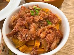 -江城燕子大排档(江汉路步行街店)