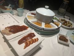 -羲和雅苑•北京烤鸭(陆家嘴中心店)