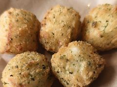 -必胜客(WOW象山涌金广场店)