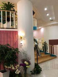 -新蝶变皮肤管理中心