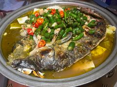 -令狐冲·炭烤活鱼(宝龙店)