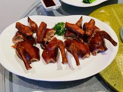 脆皮乳鸽-海逸海鲜酒家(古北店)