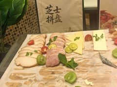 -怡聚轩全日制自助餐厅(大中华喜来登酒店)