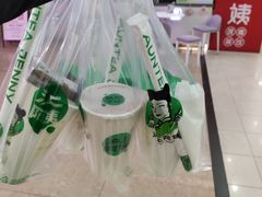 -沪上阿姨·精选茶饮(十一经路店)