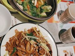 -皇后餐厅-煲仔·小菜·打边炉(古北店)