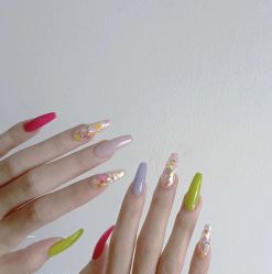 -瑞丽美甲