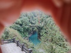 -蝶舞清江·恩施地心谷景区