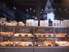 -Dough&Joe团憩(瑞虹天地月亮湾店)