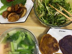-天鹅到家·保姆月嫂育儿嫂(朝阳店)