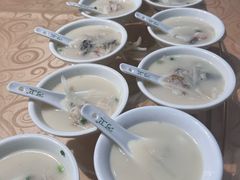 -年辉渔村·非遗传承餐厅(新丰江店)