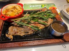 -豪客来牛排(华创国际广场店)