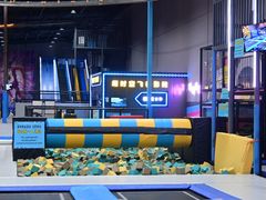 -超时空蹦床团建·VR潮玩运动娱乐·生日派对游乐园(金桥店)
