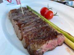 -MONICH牛排融合餐厅(和义大道购物中心店)