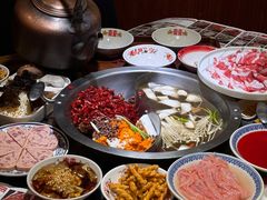 -沸炉重庆老火锅(军事博物馆店)