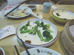 -小六汤包(万和城店)